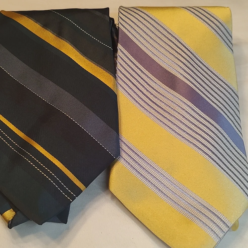 Preppy blue and yellow stripe tie lot J Crew and London Colors